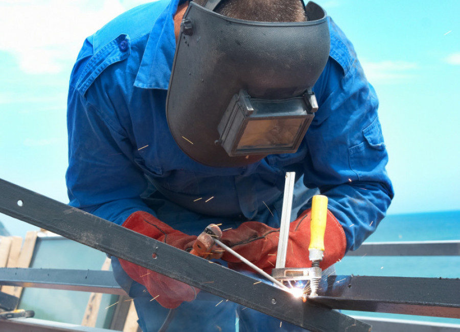 Siderurgia trabajadores123rf1 25264