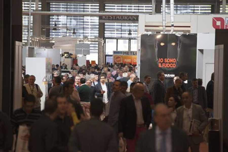 Profesionales en expobiomasa 12593