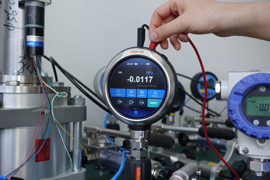 Rosetta ADT673  Calibrator
